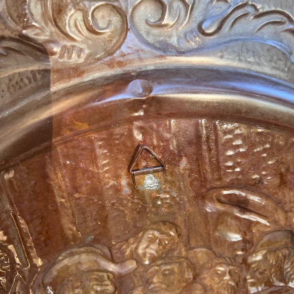 Vintage 1940's 23" Copper Tazza Hanging Platter, Decorative Plate, Embossed Brue - Picture 7 of 7